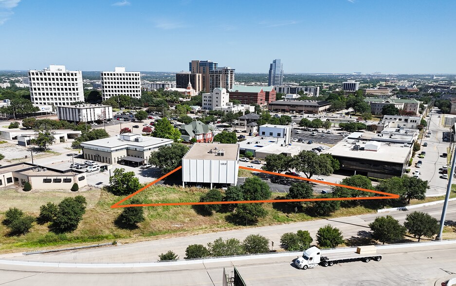 More Photos Of 1200 West Fwy, Fort Worth Office For Lease