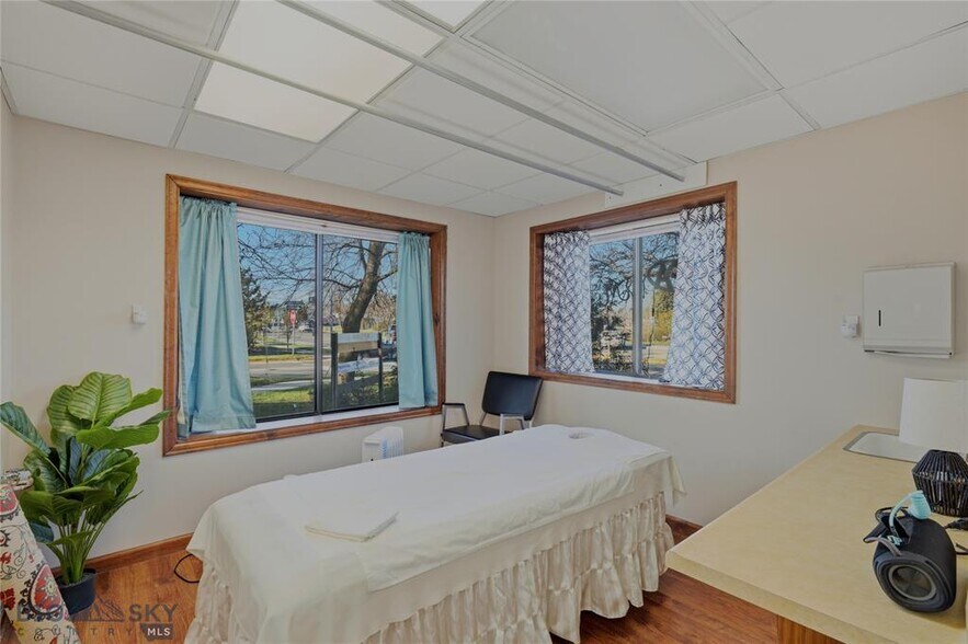 More Photos Of 108 N 11th Ave, Bozeman Medical For Sale