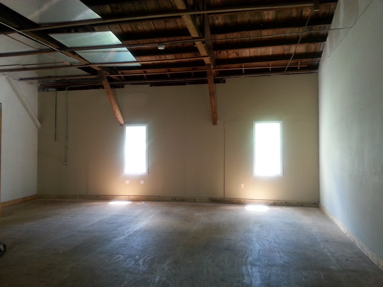 More Photos Of 6655 Middleburg Rd, Keymar Warehouse For Lease