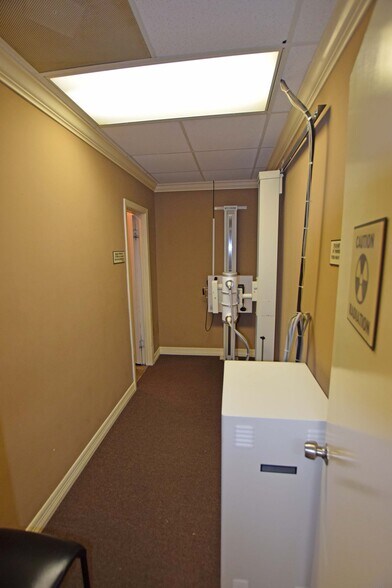 More Photos Of 2701-2835 Palmer Hwy, Texas City Unknown For Lease