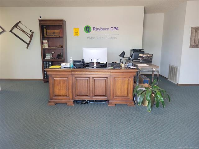 More Photos Of 300 S Main St, Eufaula Office For Sale