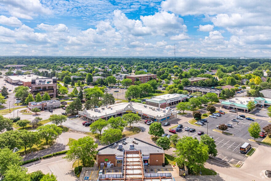 More Photos Of 2112 W Galena Blvd, Aurora Storefront For Lease