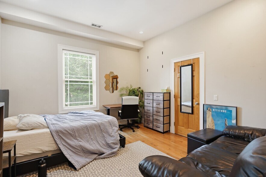 More Photos Of 299 Governor St, Providence Multifamily For Sale