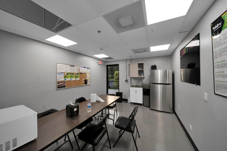 More Photos Of 12095 NW 39th St, Coral Springs Warehouse For Sale