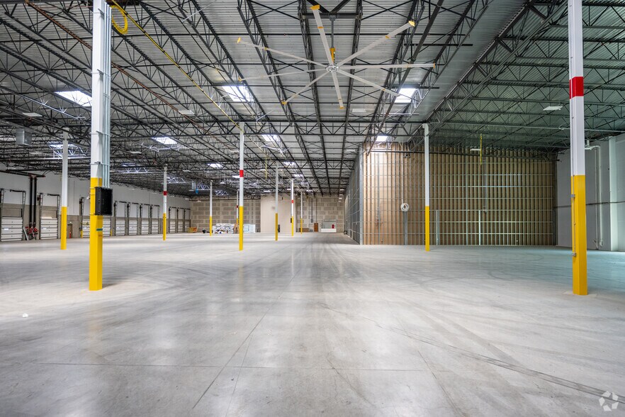 More Photos Of 22801 8th St E, Sonoma Warehouse For Sale