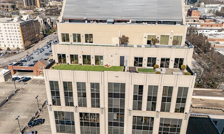 More Photos Of 104 S Main St, Greenville Office For Lease