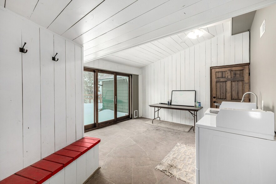 More Photos Of 8537 S Doubleheader Ranch Rd, Morrison Specialty For Sale