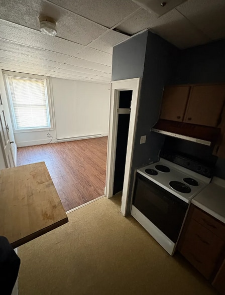 More Photos Of 14 E Pike St, Houston Apartments For Sale