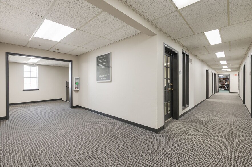 More Photos Of 3801 NW 63rd St, Oklahoma City Office For Lease