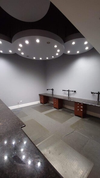 More Photos Of 9550 W Sergo Dr, McCook Light Distribution For Lease