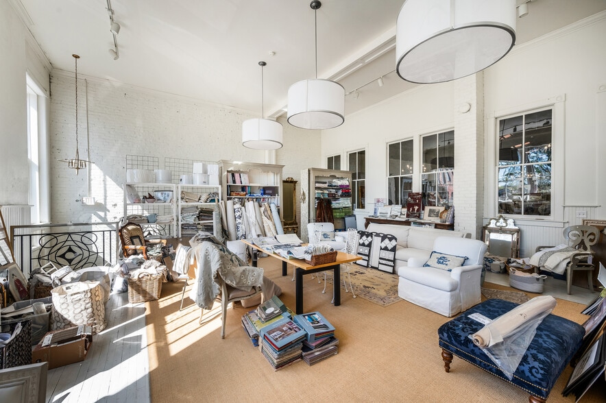 More Photos Of 107 13th St, Lynchburg Warehouse For Sale