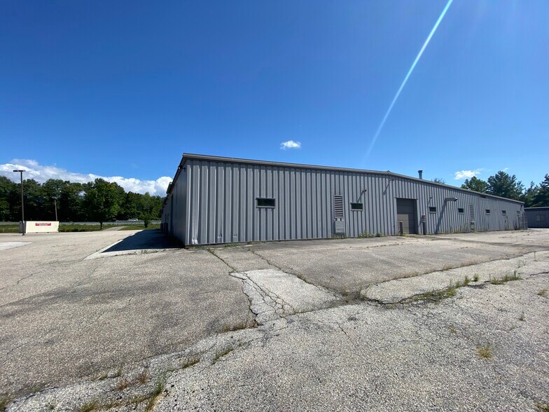 More Photos Of 112 Squires Rd, North Clarendon Auto Dealership For Sale