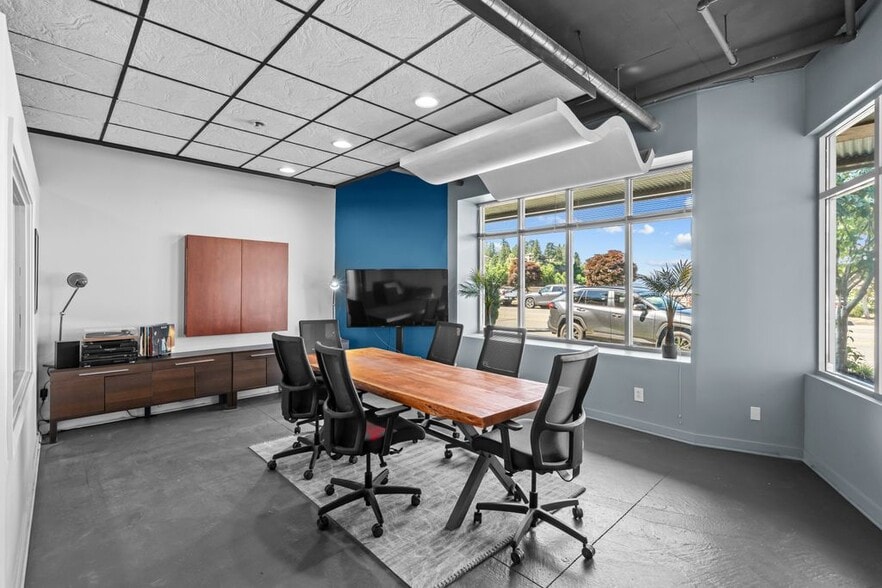 More Photos Of 6042 Seaview Ave NW, Seattle Apartments For Sale