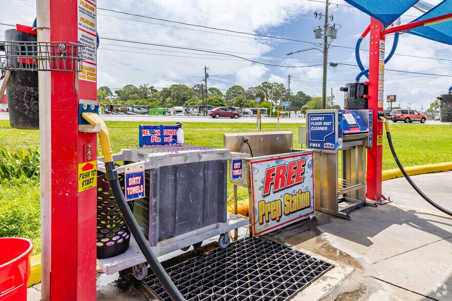 More Photos Of 8641 US Highway 19, Port Richey Carwash For Sale