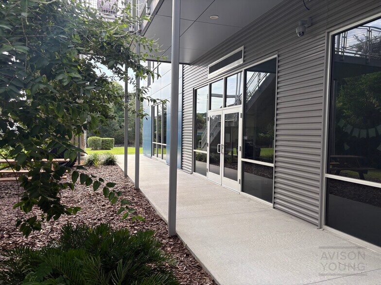 More Photos Of 651 W Warren Ave, Longwood Medical For Lease