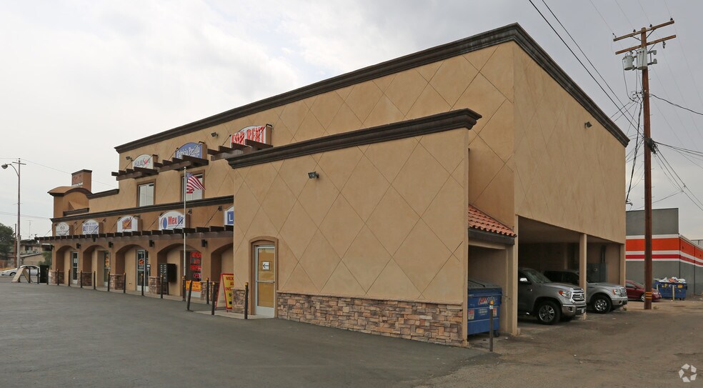 More Photos Of 943 Imperial Ave, Calexico Storefront Retail Office For Lease