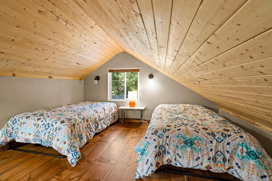 More Photos Of 33556 Fern Trail, Palomar Mountain Land For Sale