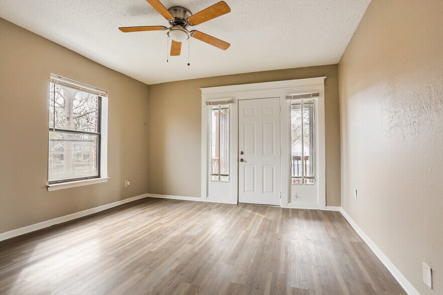 More Photos Of 2408-2410 E 29th St, Kansas City Apartments For Sale