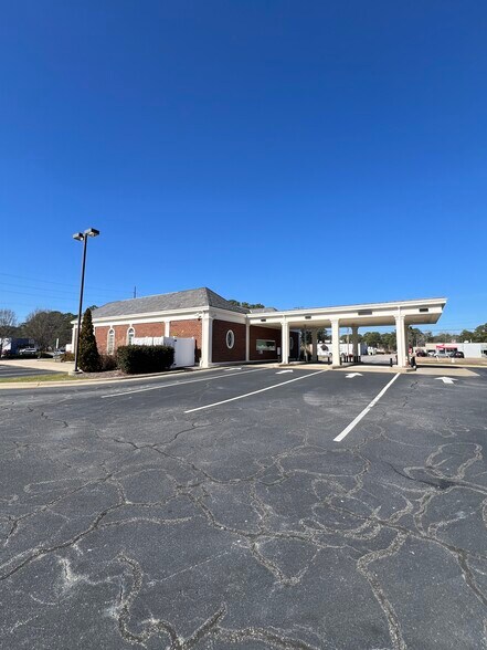 More Photos Of 101 S Fairview Rd, Rocky Mount Bank For Sale