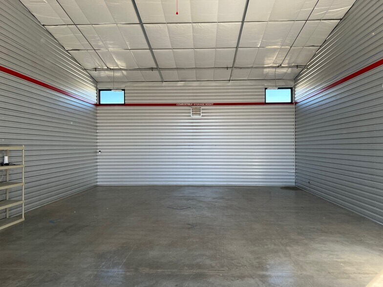 More Photos Of 9658 Havana St, Commerce City Warehouse For Lease