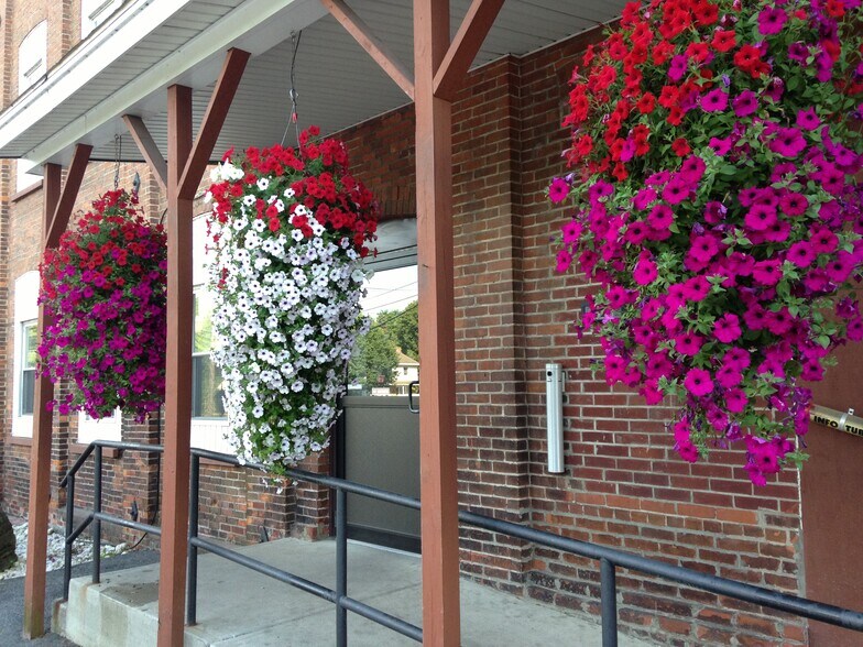 More Photos Of 650 W German St, Herkimer Apartments For Sale