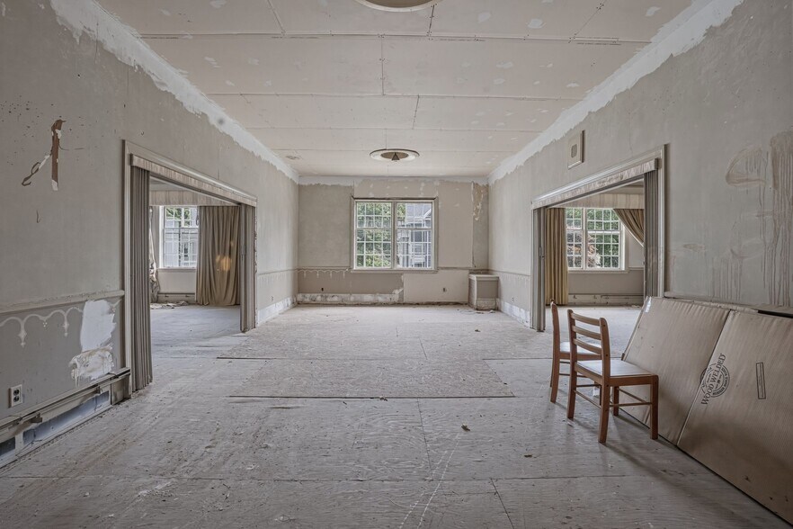 More Photos Of 76 Providence St, Woonsocket Mixed Retail For Sale