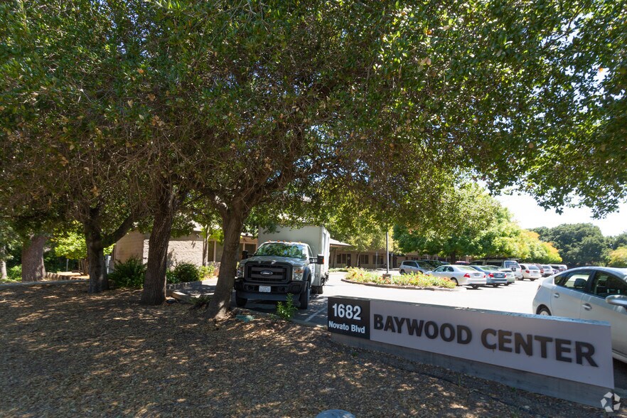 More Photos Of 1682 Novato Blvd, Novato Office For Lease