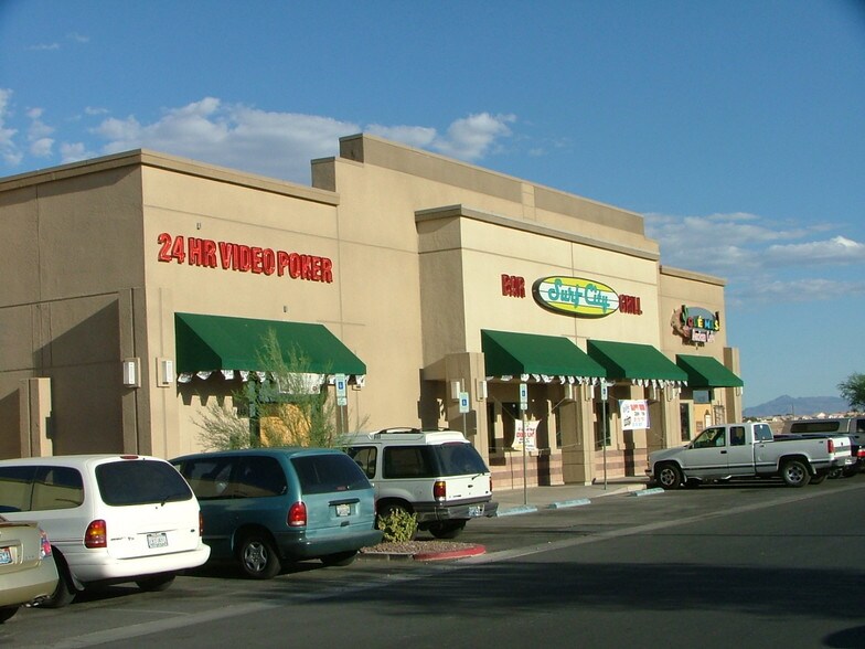 More Photos Of 1435 W Craig Rd, North Las Vegas General Retail For Lease