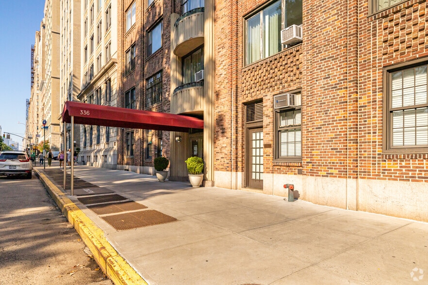 More Photos Of 336 Central Park W, New York Apartments For Sale
