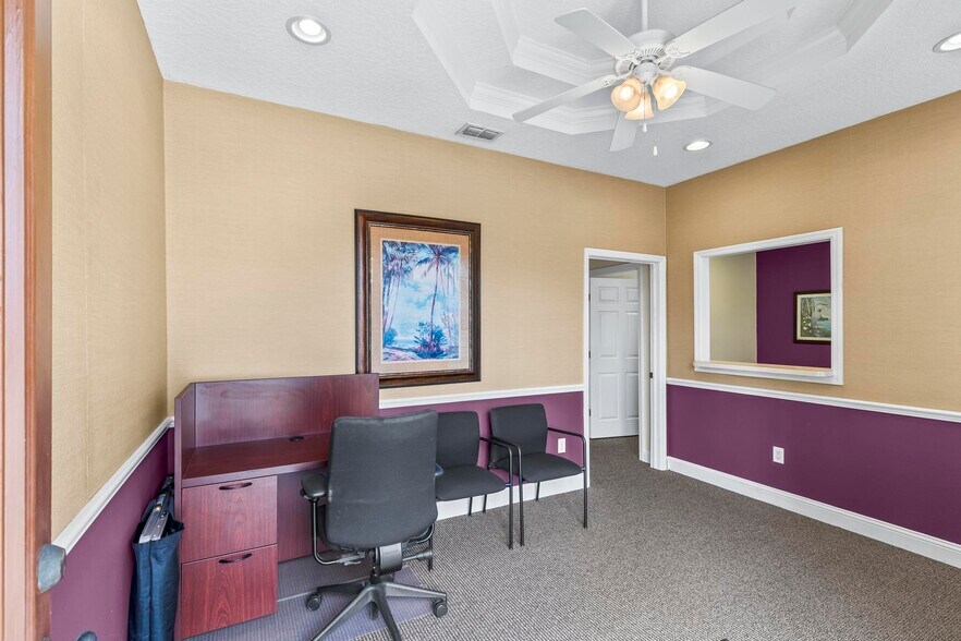 More Photos Of 399 Palm Coast Pky SW, Palm Coast Office For Sale
