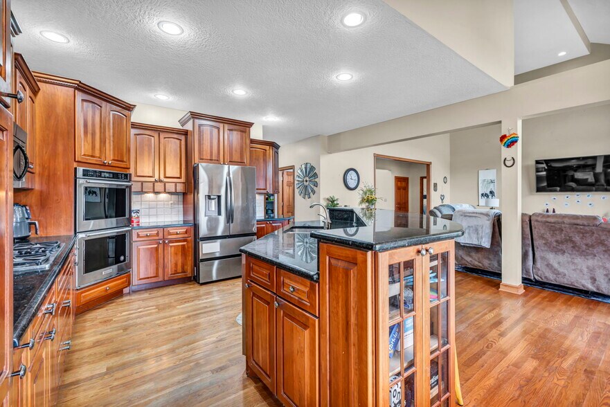 More Photos Of 16449 S Boone Rd, Columbia Station Specialty For Sale