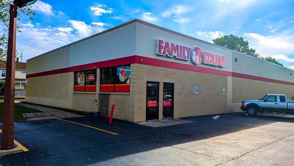 More Photos Of 1154 W State St, Fremont Freestanding For Sale