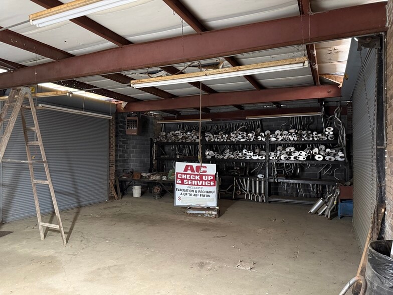 More Photos Of 321 Williamsburg County hwy, Kingstree Warehouse For Sale