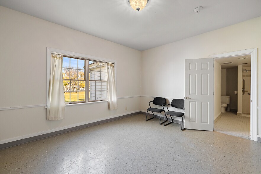 More Photos Of 9334 North River Rd, Algonac Congregate Senior Housing For Sale