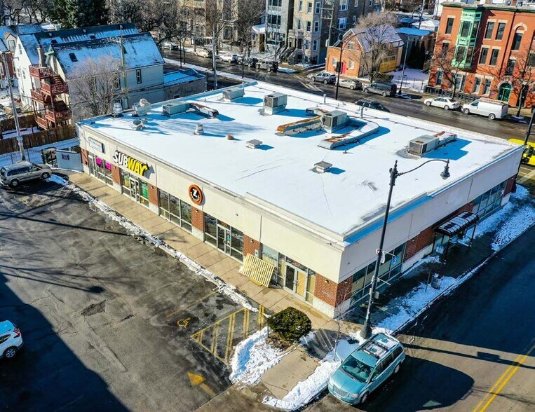 More Photos Of 3129 W Armitage Ave, Chicago Freestanding For Sale