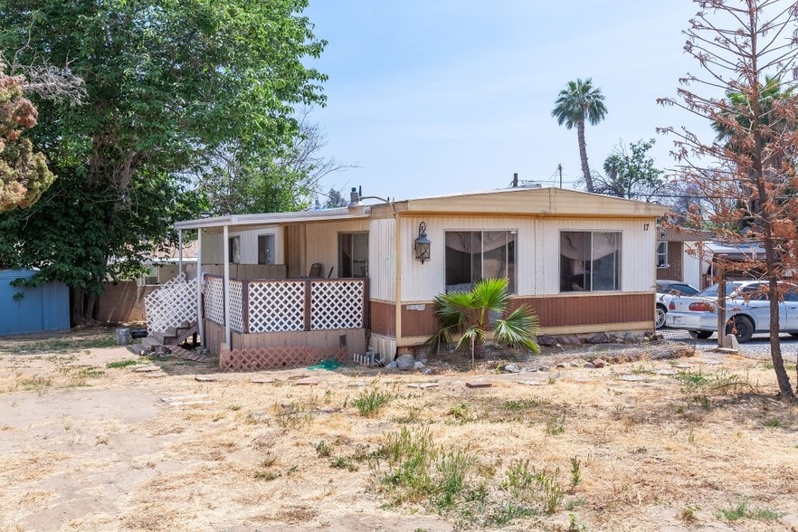 More Photos Of 22113 Grand Terrace Rd, Grand Terrace Manufactured Housing Mobile Home Park For Sale