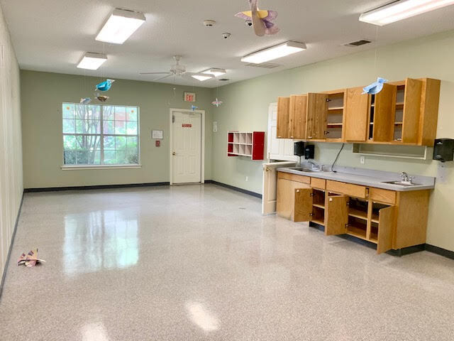 More Photos Of 16255 Longenbaugh Dr, Houston Daycare Center For Lease
