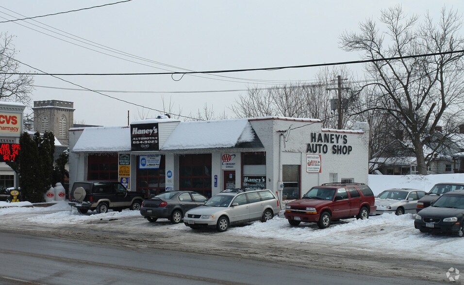 Primary Photo Of 11 S Central Ave, Mechanicville Auto Repair For Sale