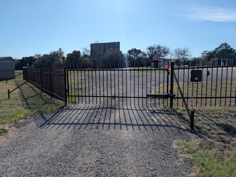 More Photos Of 2913 S State Highway 36, Gatesville Land For Sale