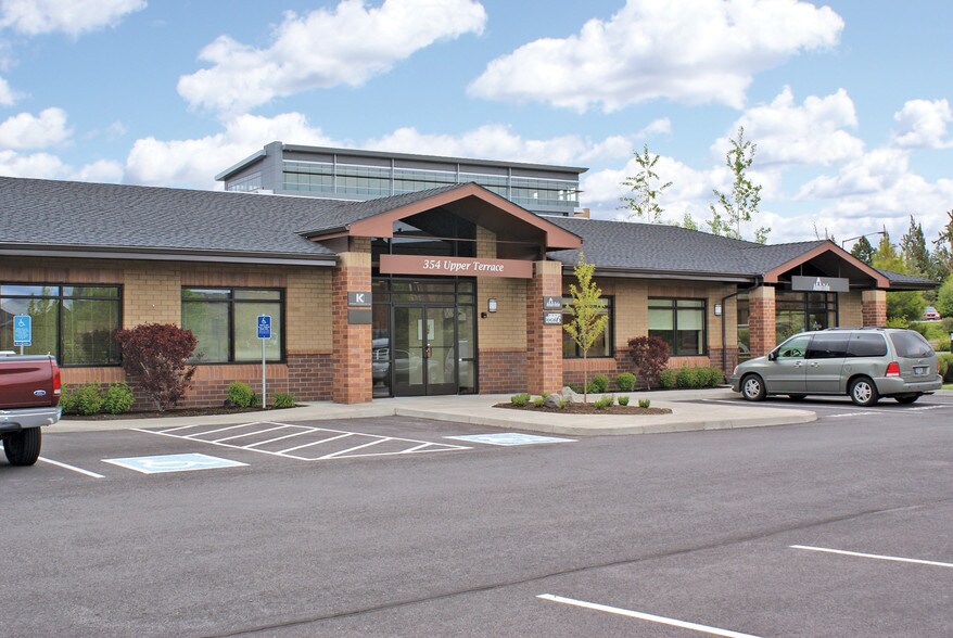 More Photos Of 354 SW Upper Terrace Dr, Bend Office For Lease