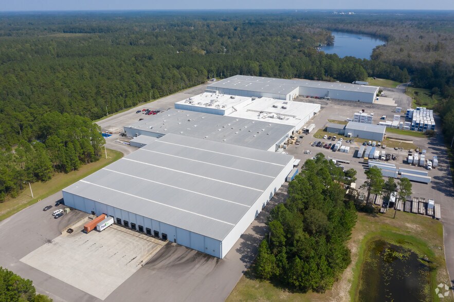 More Photos Of 1830 Carver Dr, Rocky Point Manufacturing For Lease