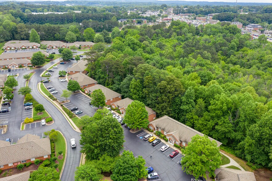 More Photos Of 401-413 Creekstone Rdg, Woodstock Office Residential For Sale