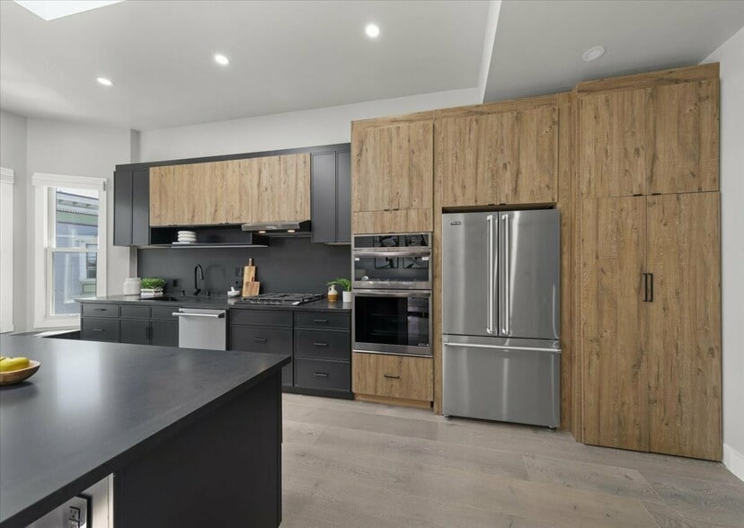 More Photos Of 1431 Grant Ave, San Francisco Multifamily For Sale