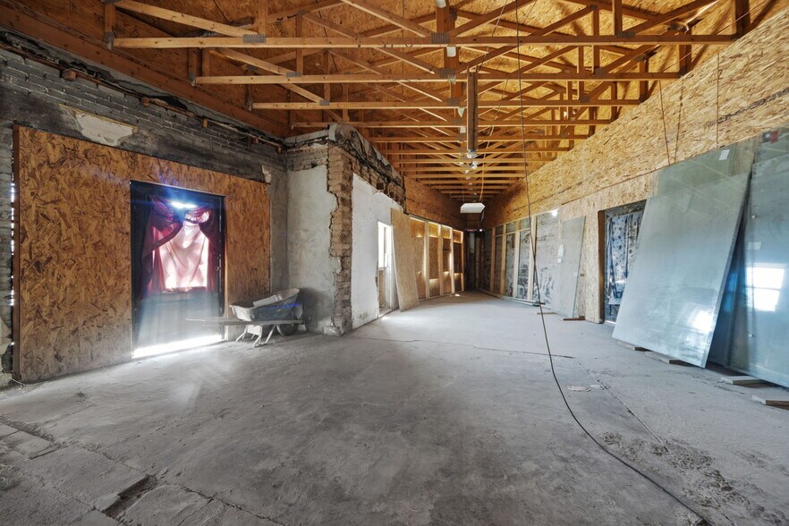 More Photos Of 211 S Piedras, El Paso Loft Creative Space For Sale