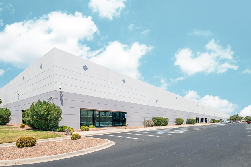 More Photos Of 11970 Pellicano Dr, El Paso Warehouse For Lease