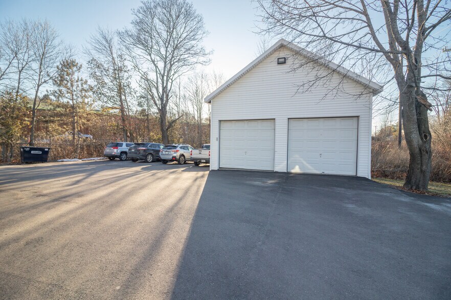 More Photos Of 546 Broadway, Bangor Storefront Retail Residential For Sale