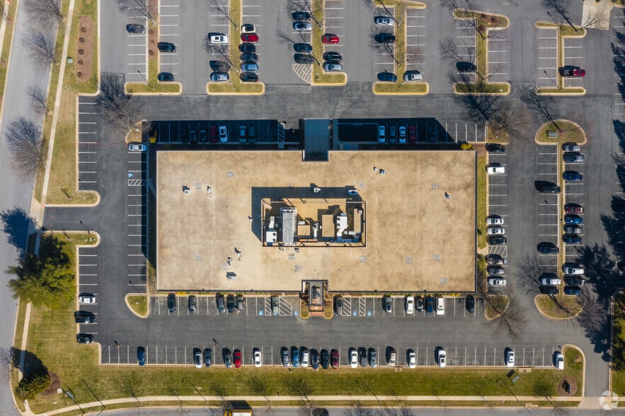 More Photos Of 2301 Research Blvd, Rockville Medical For Lease