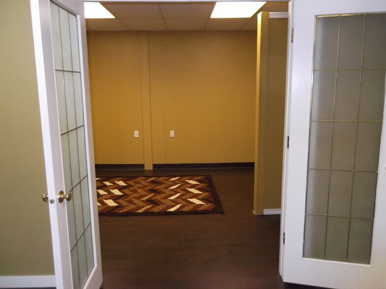 Primary Photo Of 33 Blackfoot Rd, Sherwood Park Office For Lease