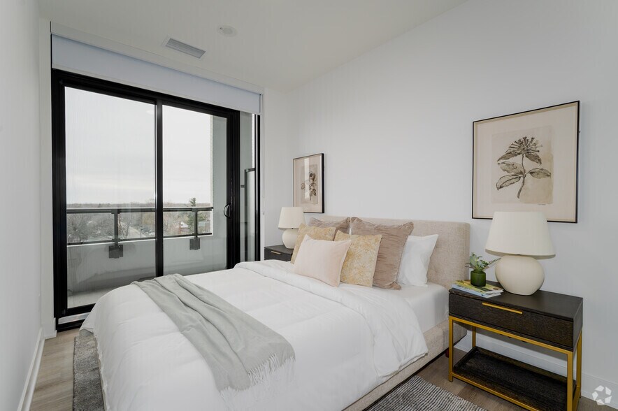 More Photos Of 500 Upper Wellington St, Hamilton Apartments For Lease