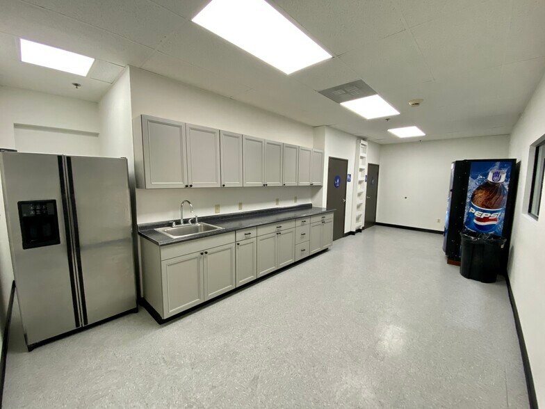 More Photos Of 16210-16230 Manning Way, Cerritos Warehouse For Lease